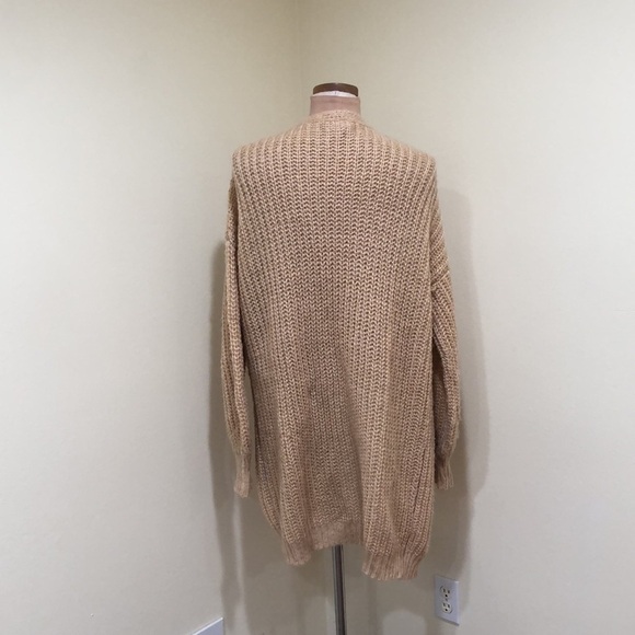 Francesca’s Collection Alya Cardigan Sweater Medium Tan Floral Embroided - Picture 5 of 9